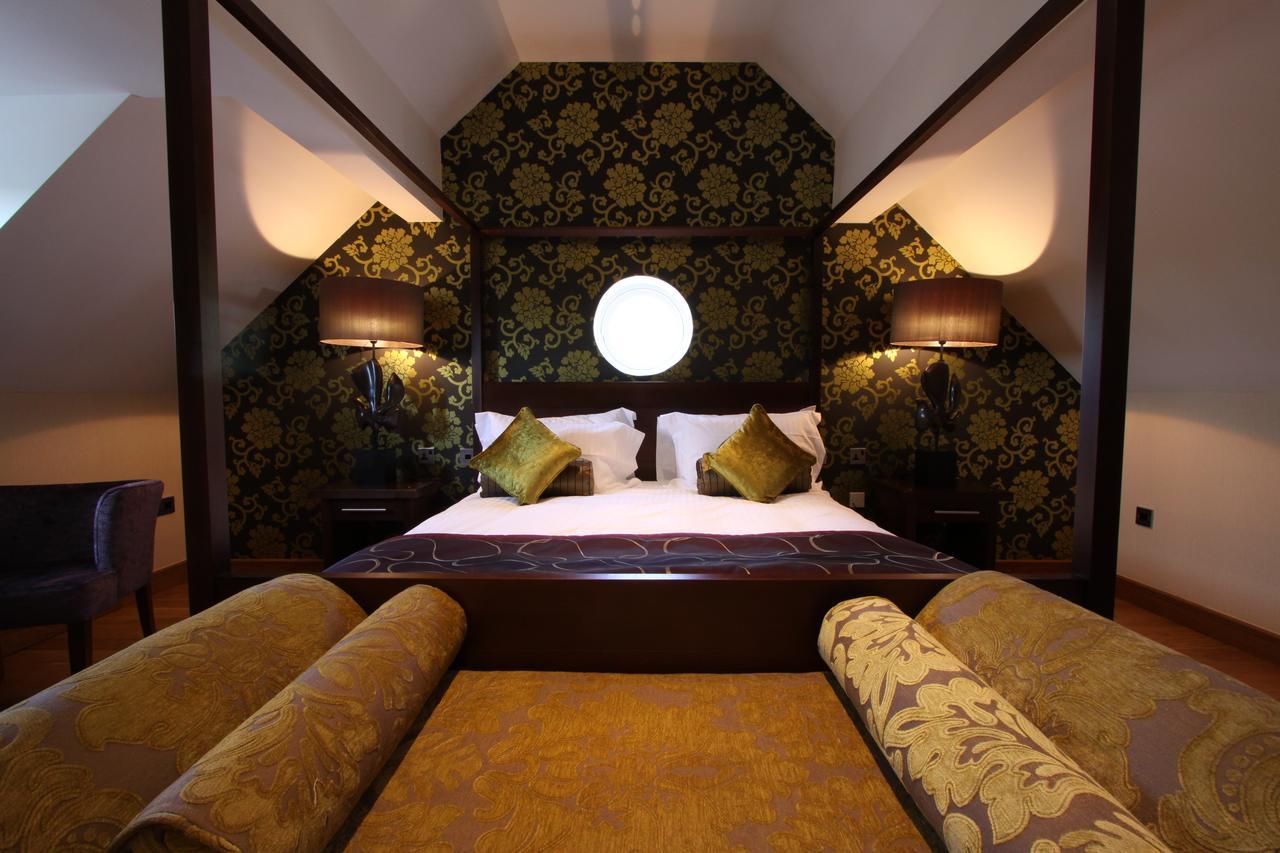 Готель The Bear'S Paw Warmingham Екстер'єр фото A suite at the hotel